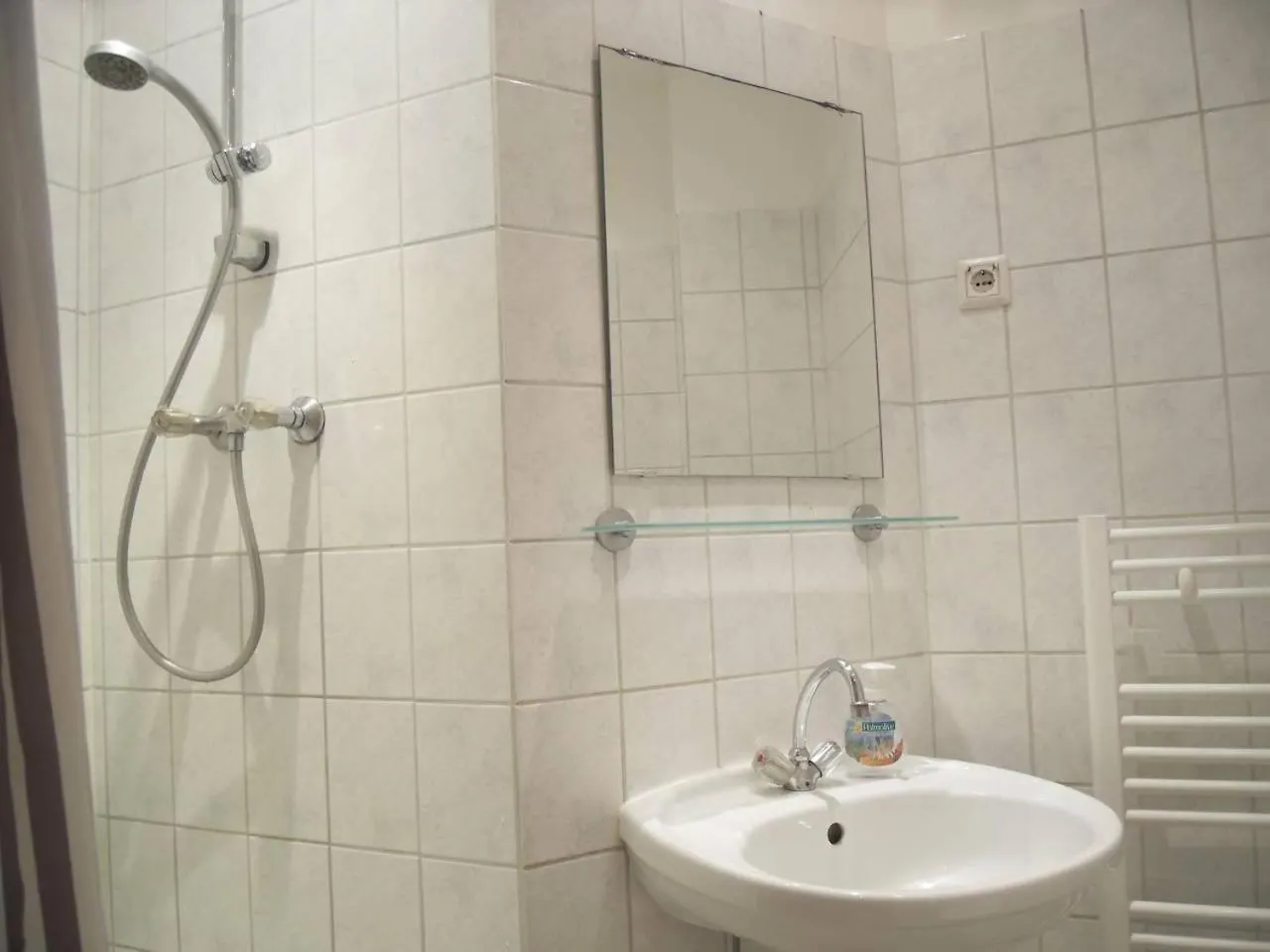 Freiraum Hostel Kreuzberg Berlim 0*,